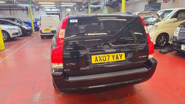 Used Volvo V70 2022 for sale - 73982376: Photo 5