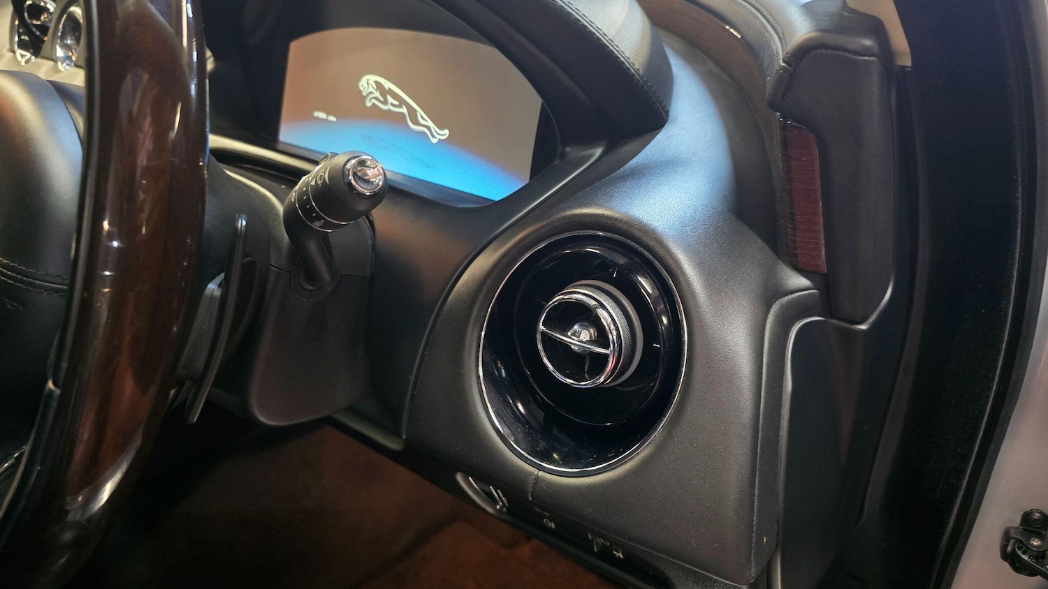 Used Jaguar XJ for sale - 76714559: Photo 13