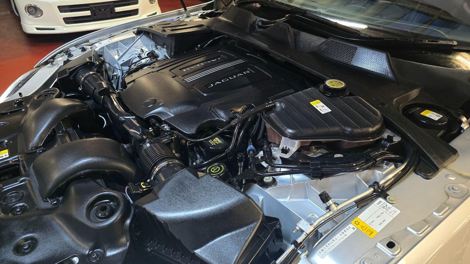 Used Jaguar XJ for sale - 76714559: Photo 44