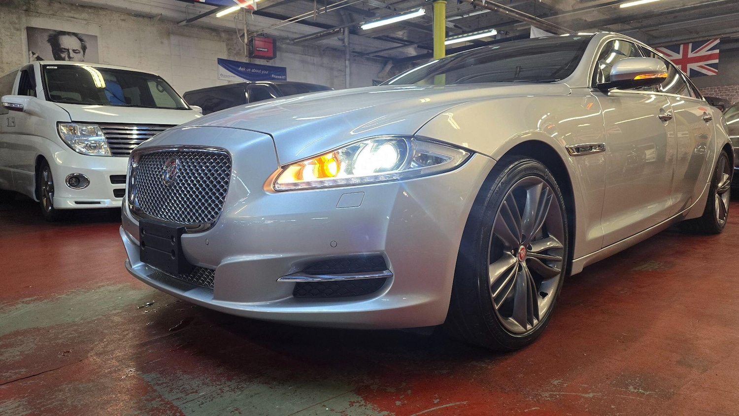 Used Jaguar XJ for sale - 76714559: Photo 52