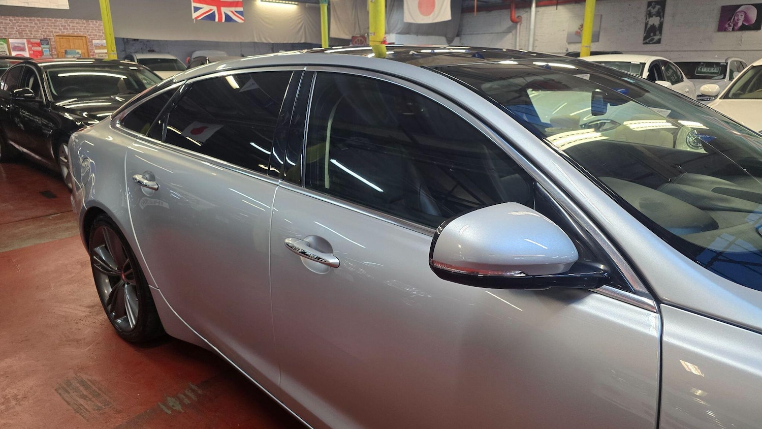 Used Jaguar XJ for sale - 76714559: Photo 53