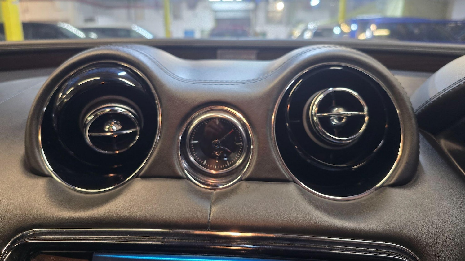 Used Jaguar XJ for sale - 76714559: Photo 6