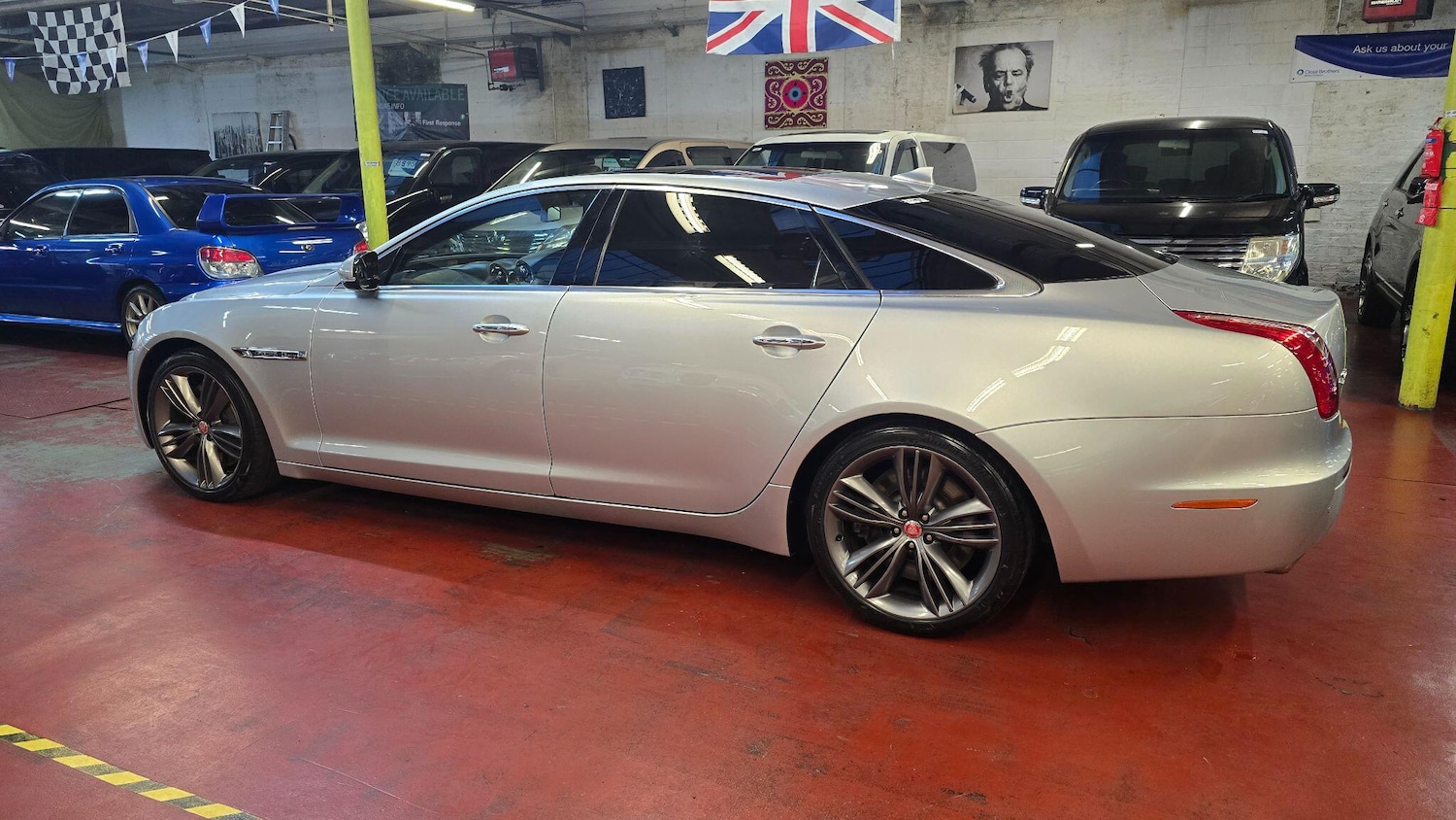 Used Jaguar XJ for sale - 76714559: Photo 61