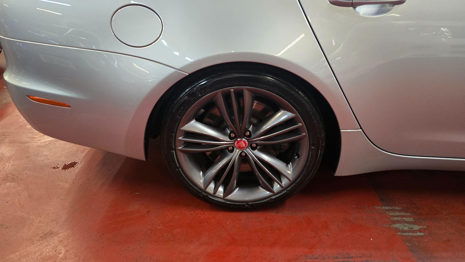 Used Jaguar XJ for sale - 76714559: Photo 64