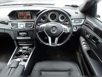 Used Mercedes-Benz E-Class 2014 for sale - 75377945: Photo