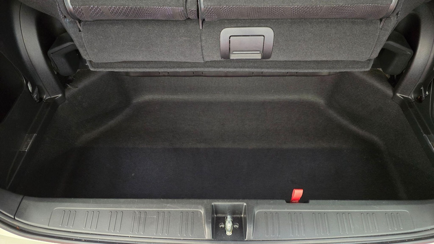 Used Honda Stepwagon 2024 for sale - 77993065: Photo 18