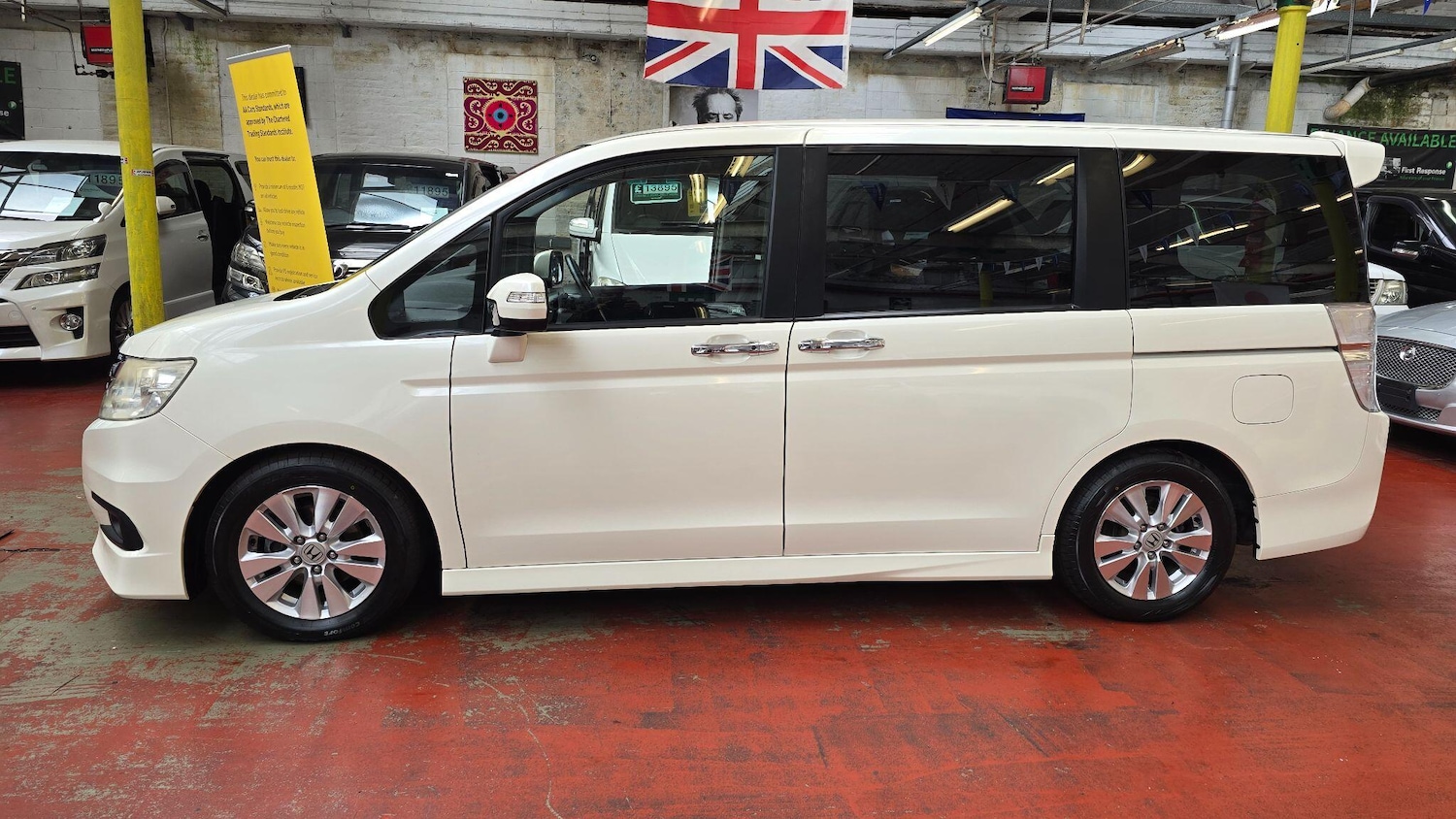 Used Honda Stepwagon 2024 for sale - 77993065: Photo 23