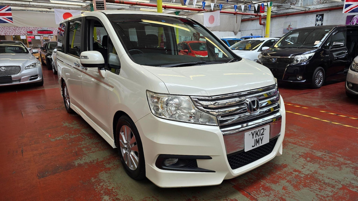 Used Honda Stepwagon 2024 for sale - 77993065: Photo 25