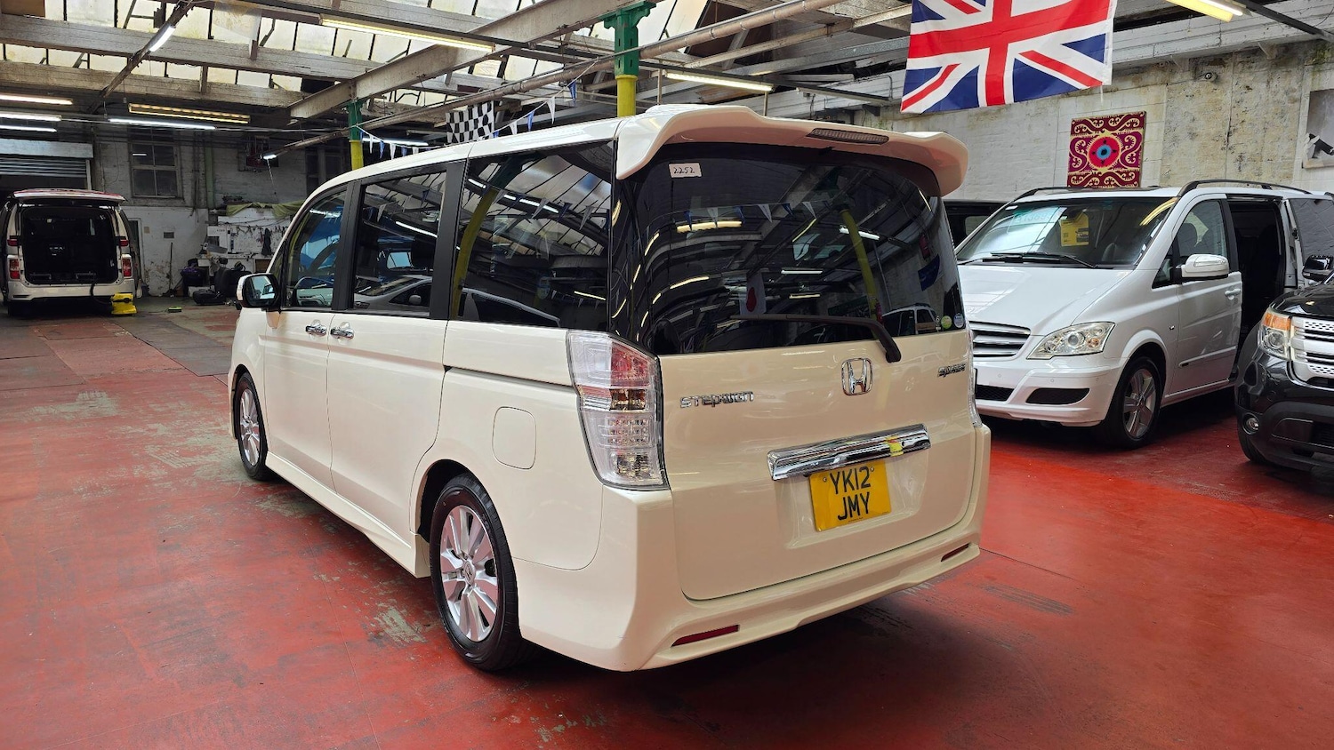 Used Honda Stepwagon 2024 for sale - 77993065: Photo 28