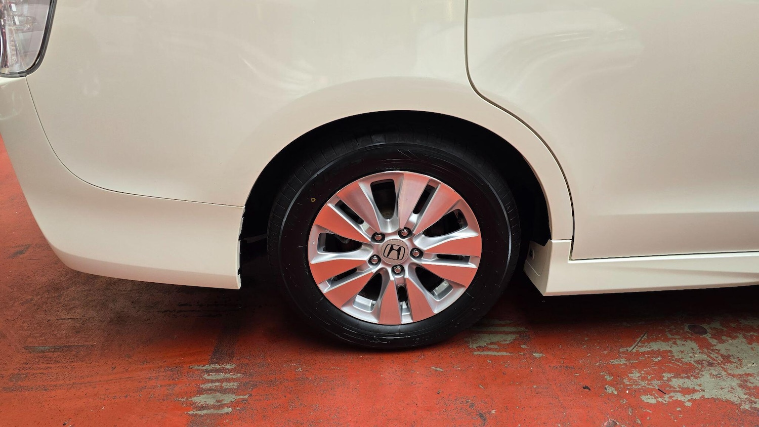 Used Honda Stepwagon 2024 for sale - 77993065: Photo 30