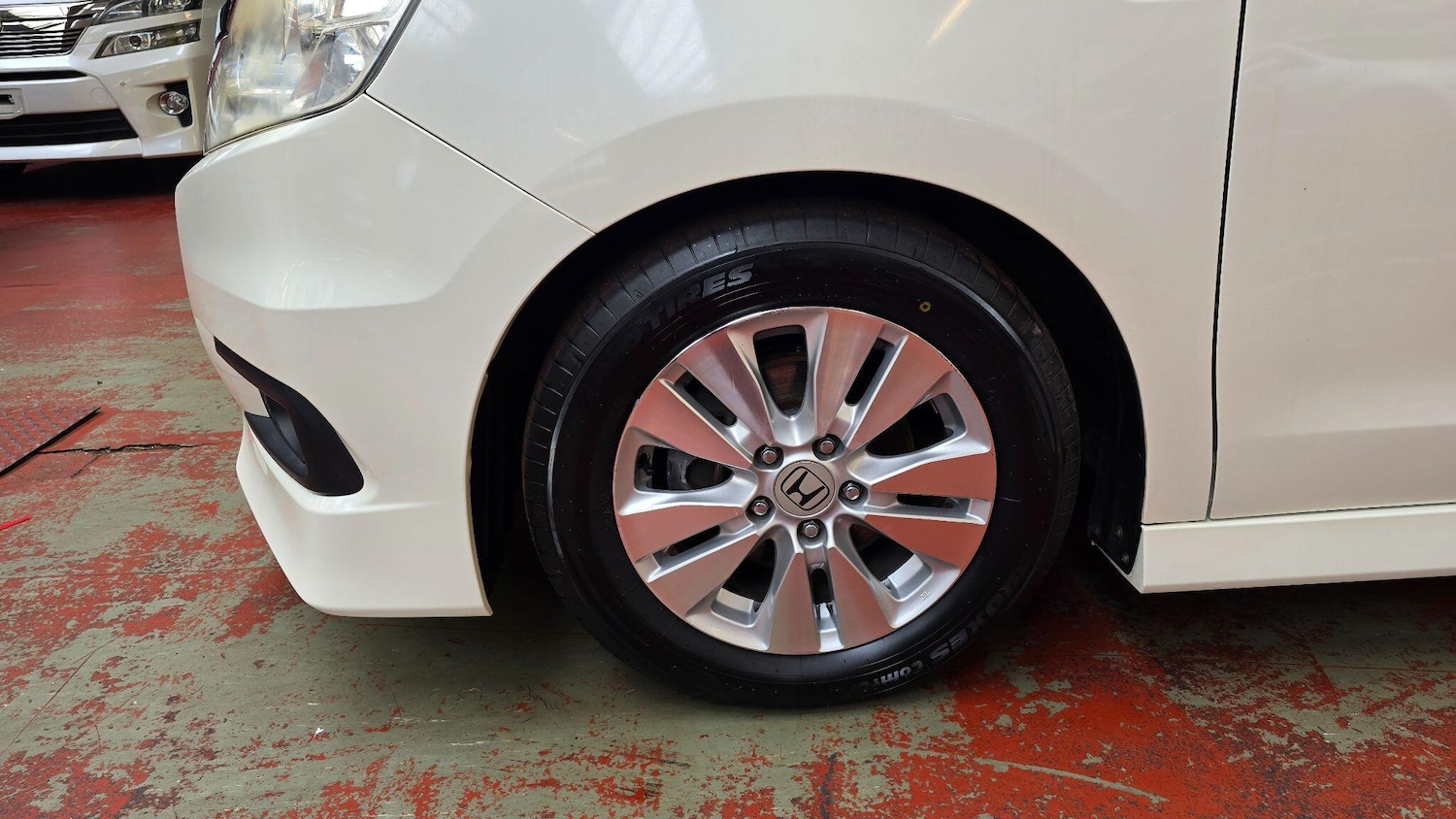 Used Honda Stepwagon 2024 for sale - 77993065: Photo 32