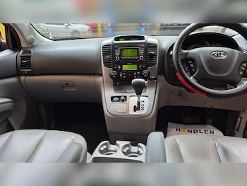 Used Kia Sedona 2011 for sale - 76995842: Photo