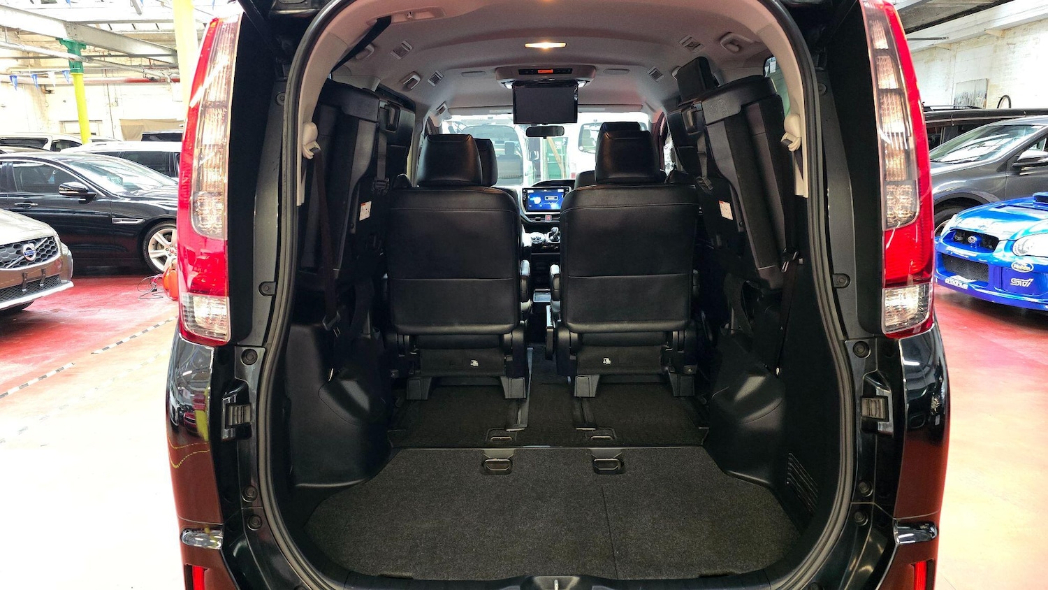 Vehicle 27