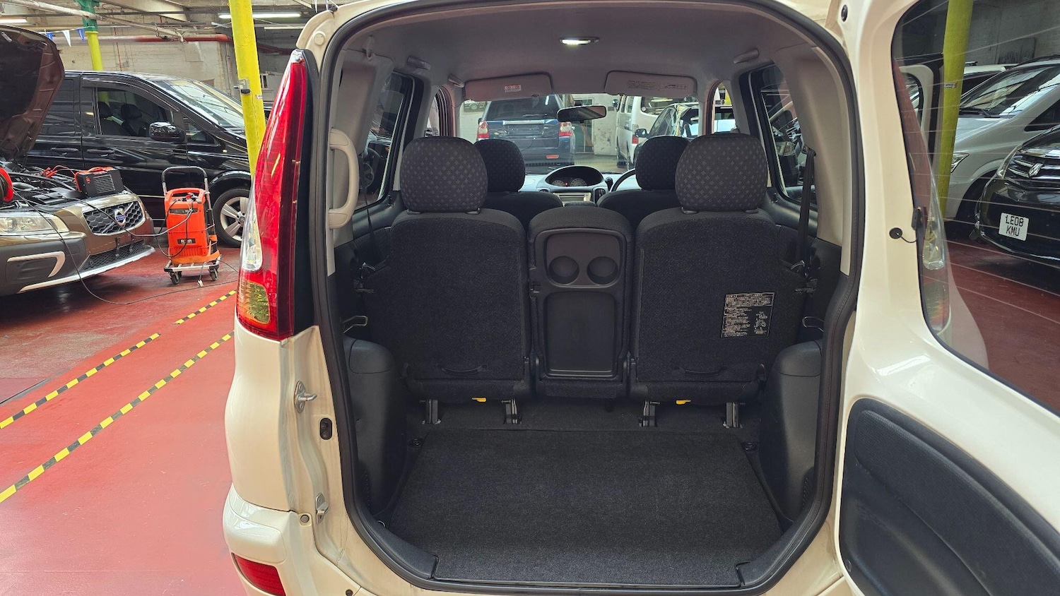 Vehicle 22