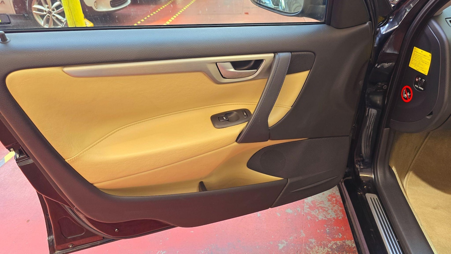 Used Volvo V70 2022 for sale - 76989415: Photo 13