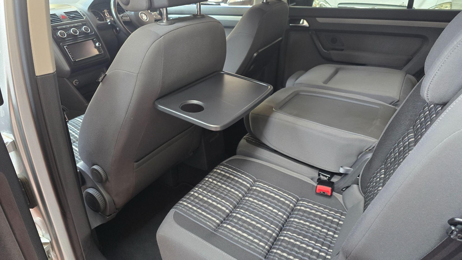 Used Volkswagen Touran for sale - 77824309: Photo 14