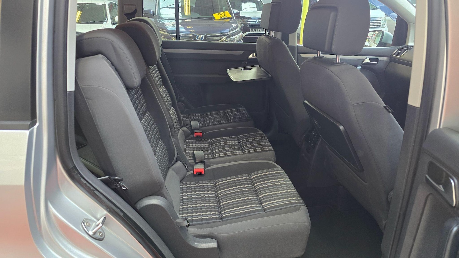 Used Volkswagen Touran for sale - 77824309: Photo 6