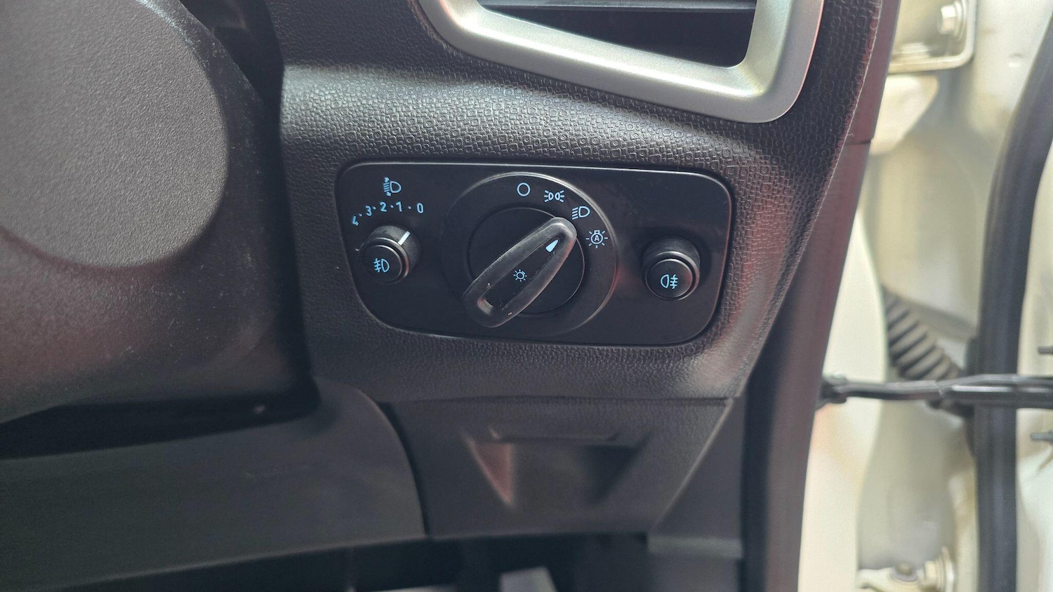 Used Ford Ecosport 2025 for sale - 76991151: Photo 11