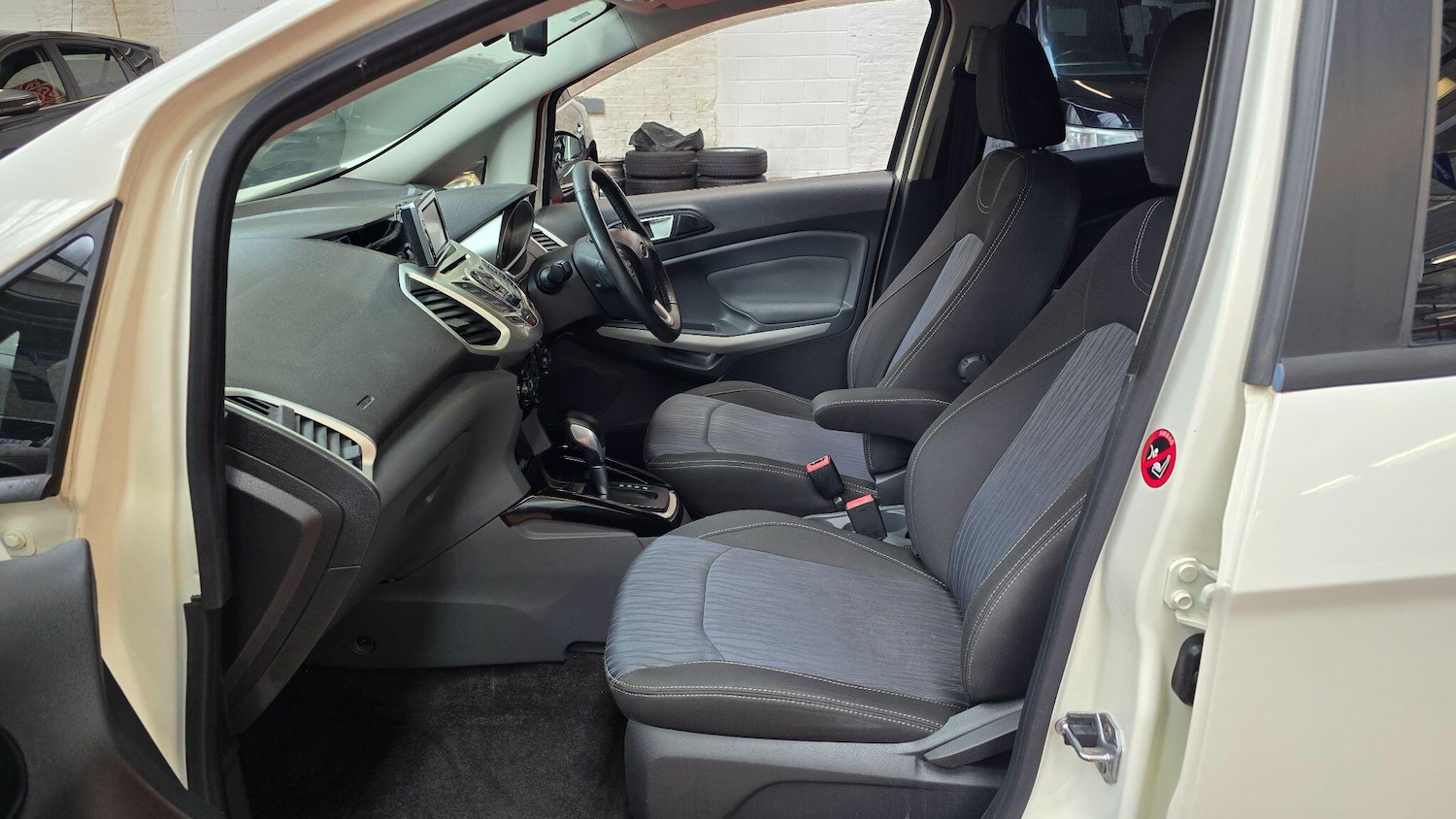 Used Ford Ecosport 2025 for sale - 76991151: Photo 5