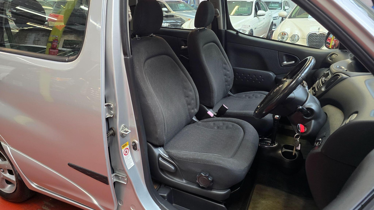 Used Toyota Yaris Verso 2005 for sale - 76562308: Photo 15