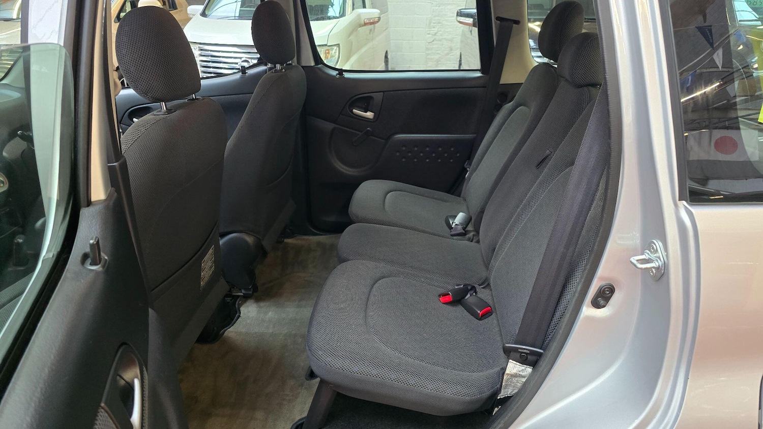 Used Toyota Yaris Verso 2005 for sale - 76562308: Photo 16