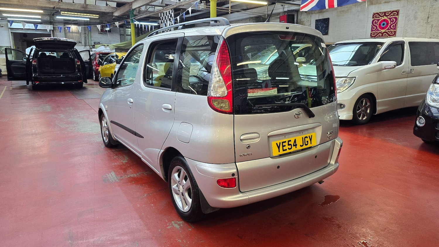 Used Toyota Yaris Verso 2005 for sale - 76562308: Photo 28