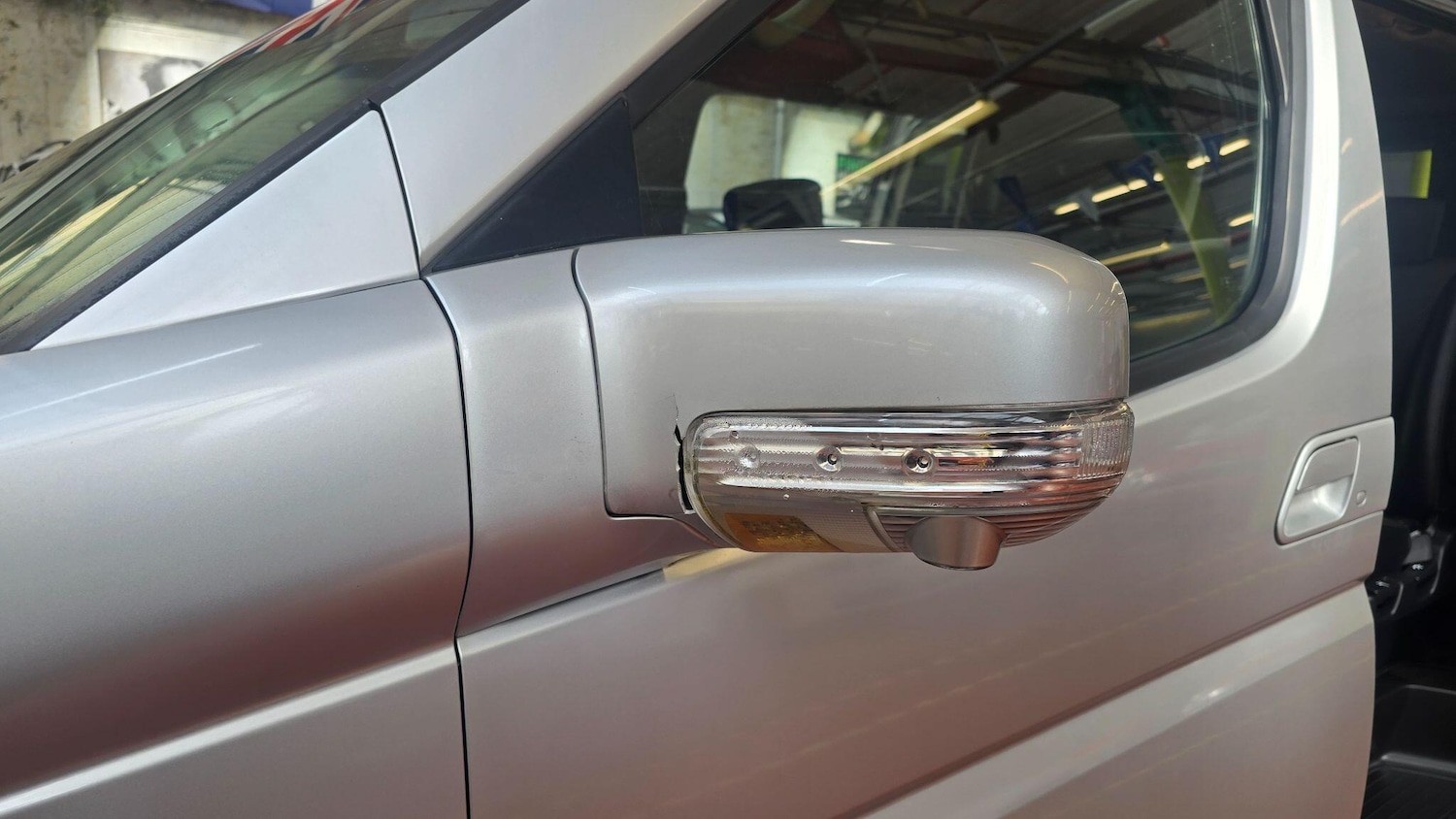 Used Nissan Elgrand for sale - 78086341: Photo 24