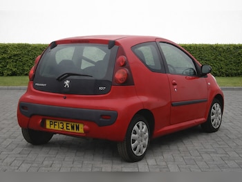 Used Peugeot 107 2013 for sale - 78131986: Photo