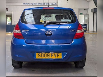 Used Hyundai i20 2009 for sale - 75621638: Photo