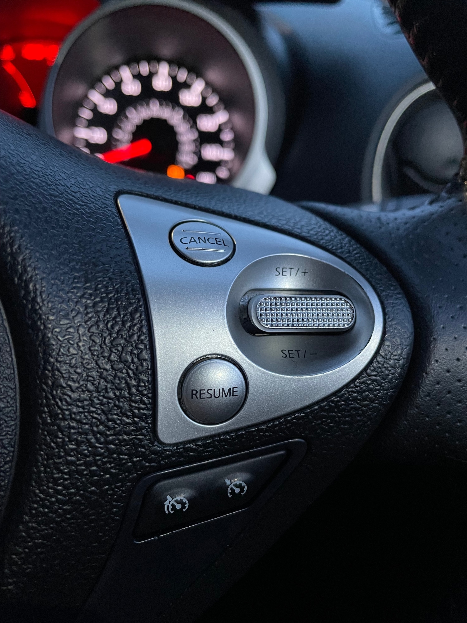 Used Nissan Juke 2012 for sale - 77235998: Photo 10