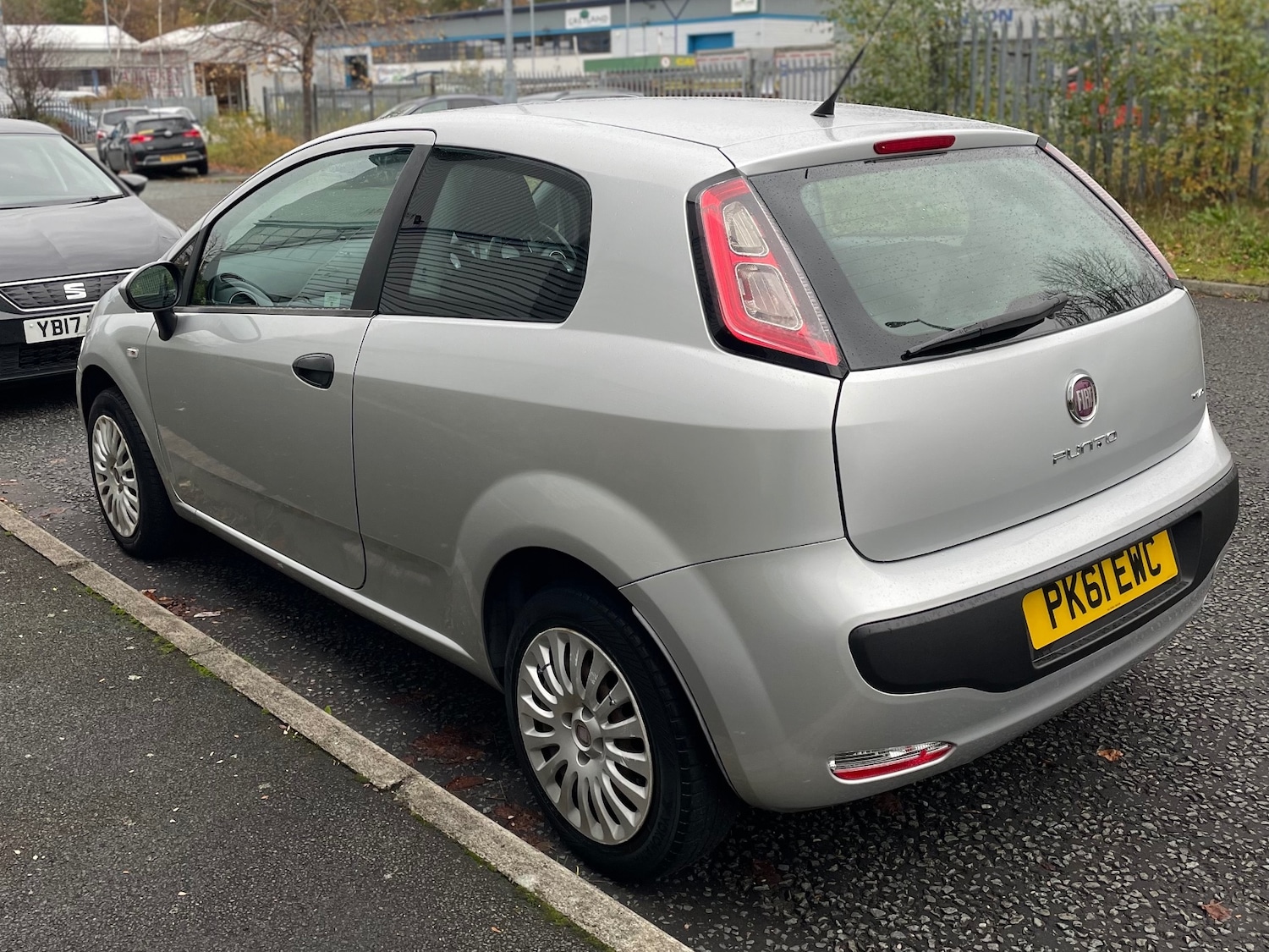 Used Fiat Punto Evo 2011 for sale - 76536232: Photo 5