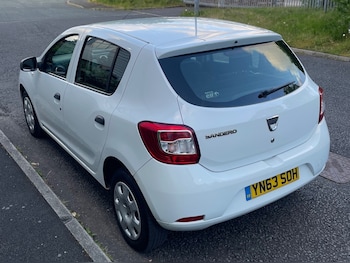 Used Dacia Sandero 2013 for sale - 78578175: Photo