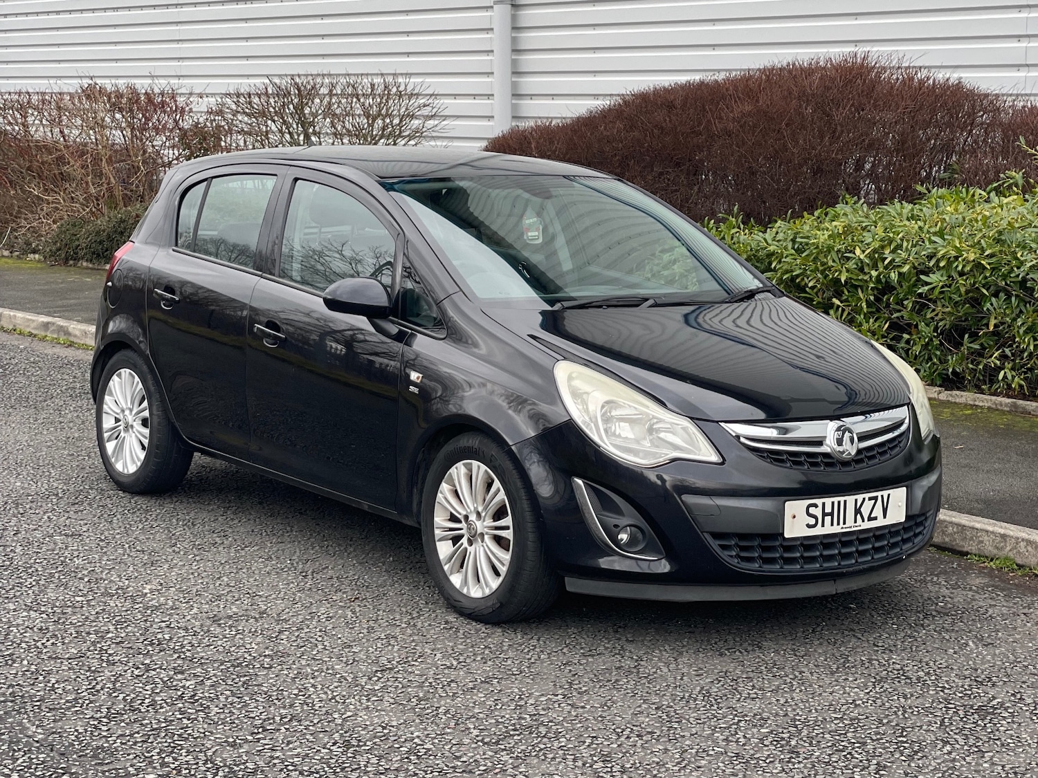 Used Vauxhall Corsa 2011 for sale - 77630969: Photo 1