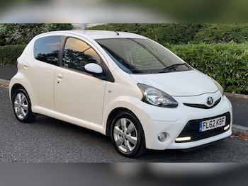 Used Toyota AYGO 2012 for sale - 79167179: Photo