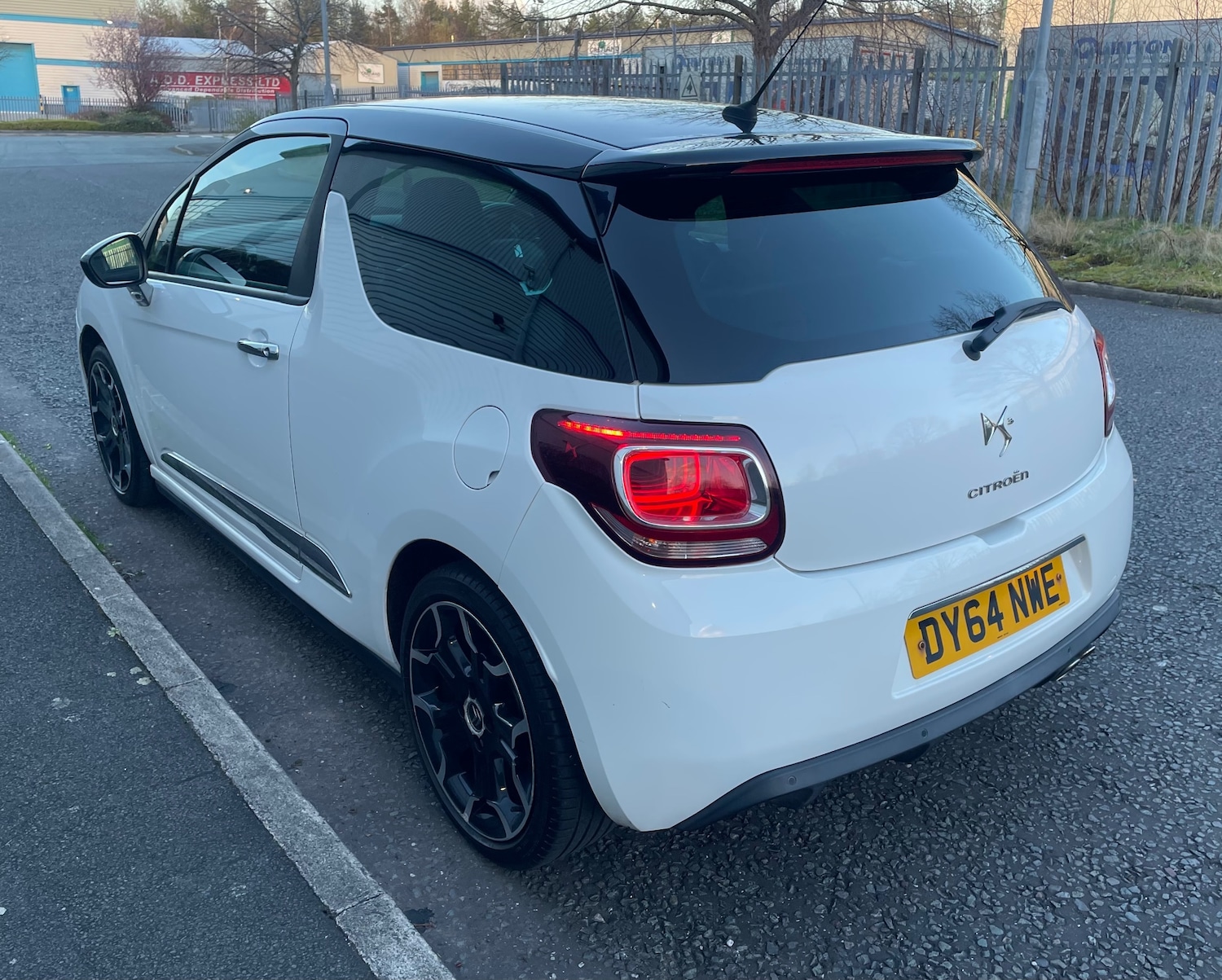 Used Citroen DS3 2014 for sale - 77892039: Photo 5