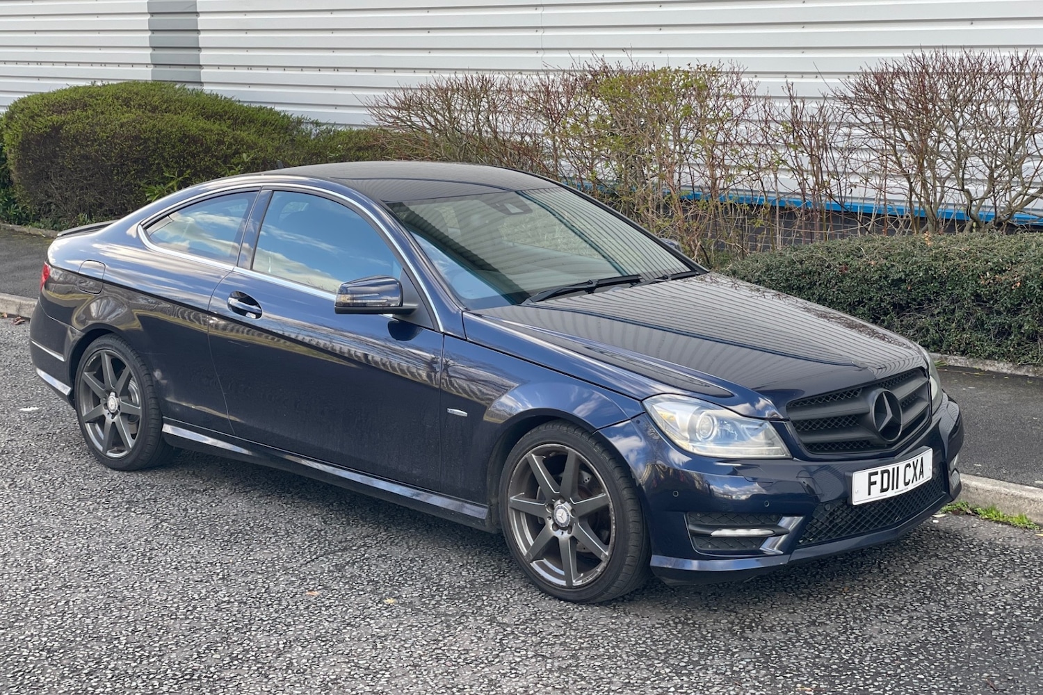 Used Mercedes-Benz C Class 2011 for sale - 78057222: Photo 2