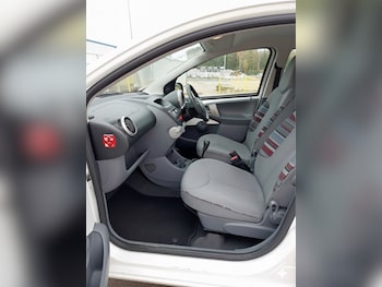 Used Citroen C1 2011 for sale - 76758047: Photo