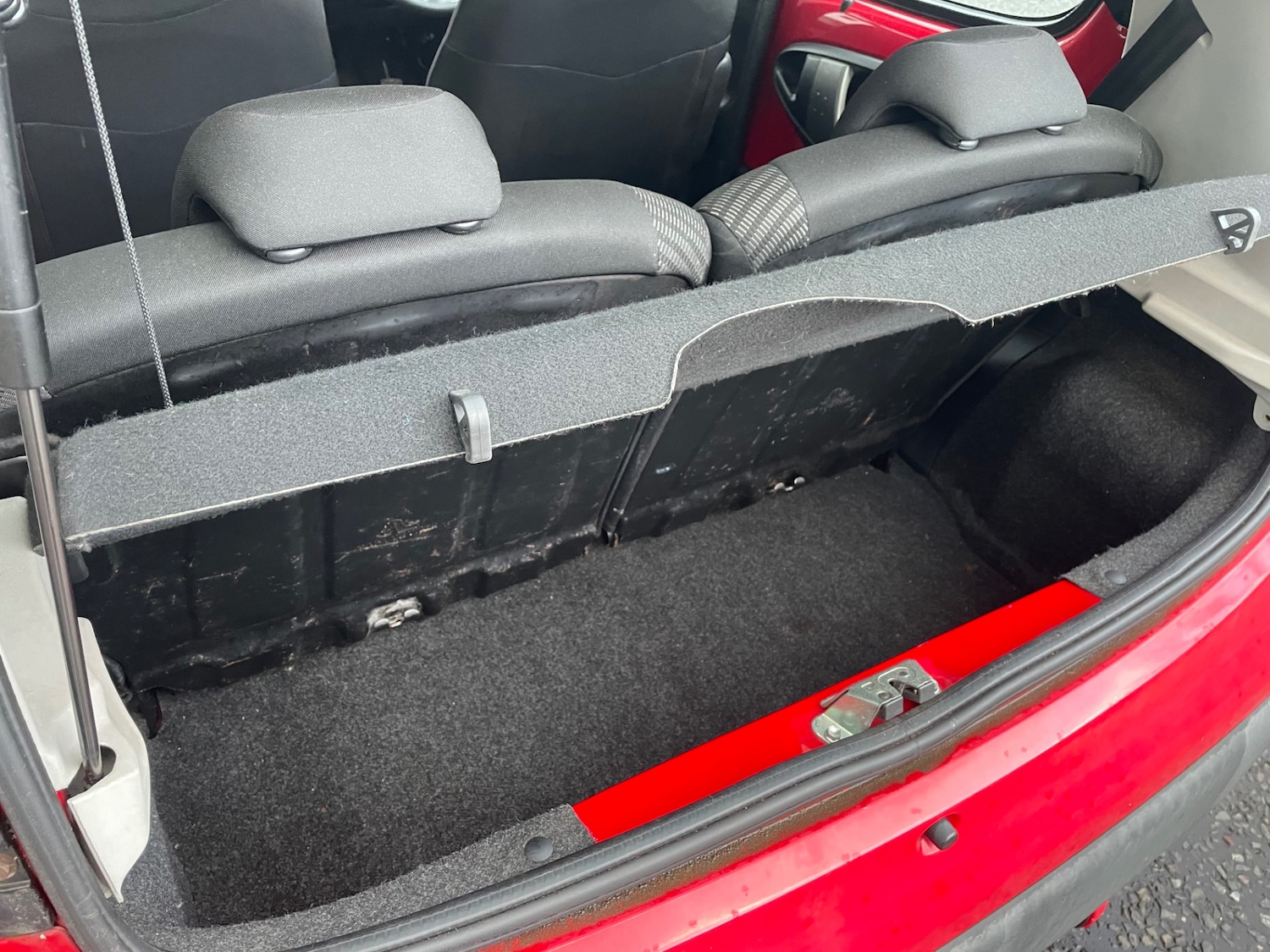 Used Peugeot 107 2013 for sale - 77898131: Photo 8