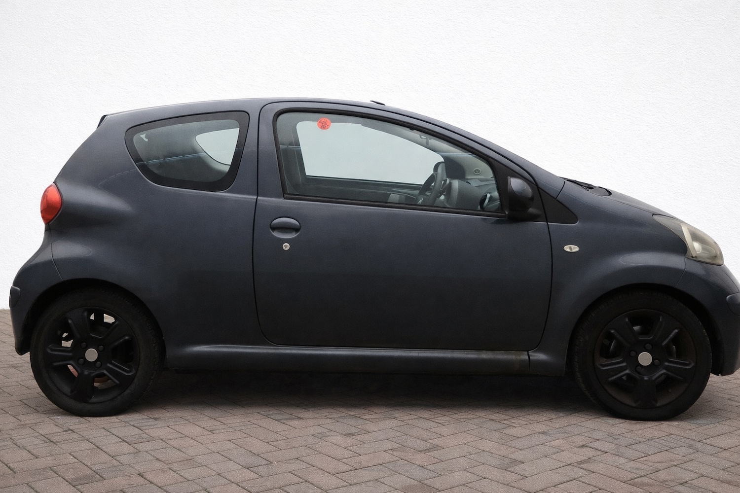 Used Toyota AYGO 2006 for sale - 78084568: Photo 2