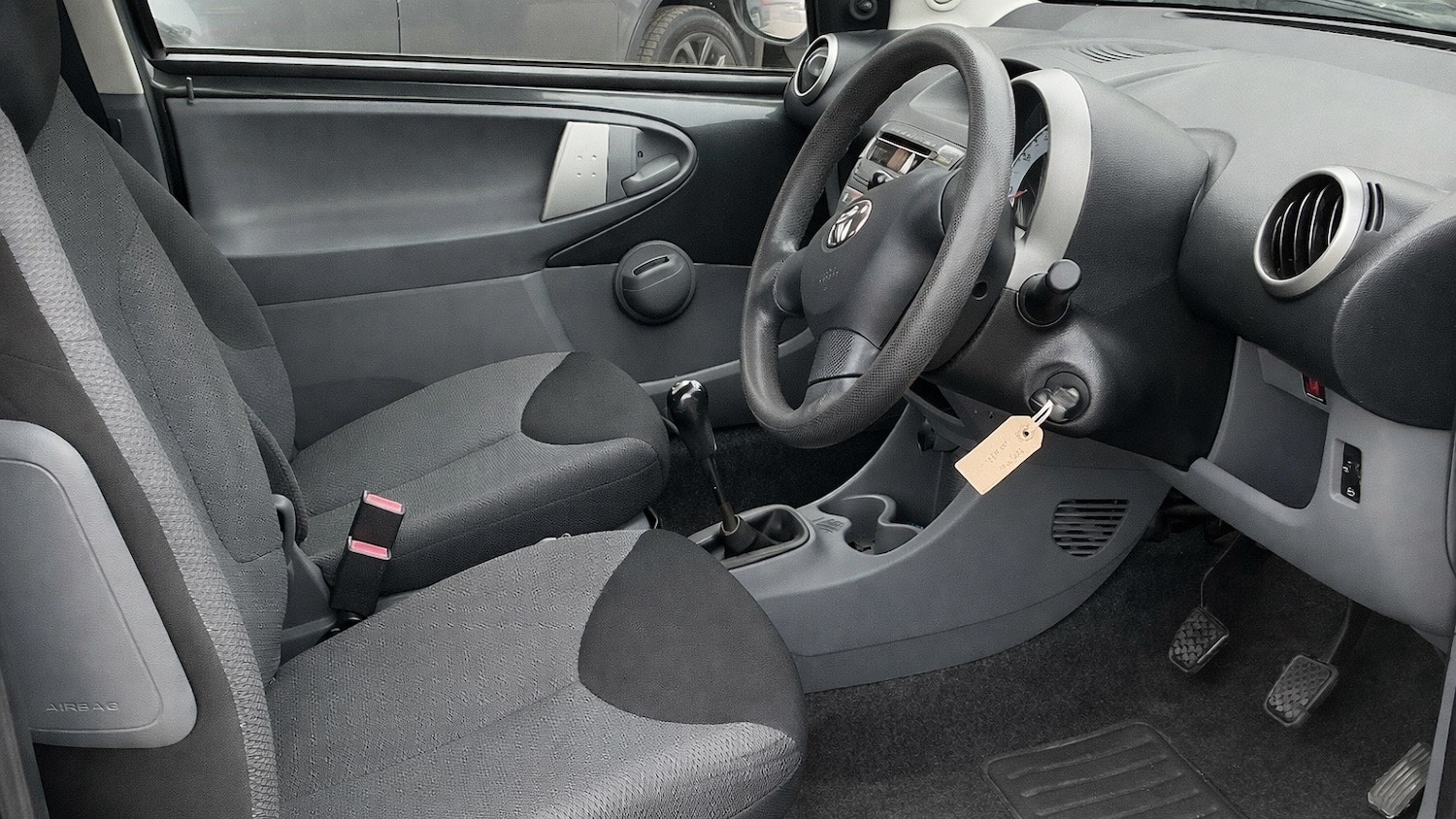 Used Toyota AYGO 2006 for sale - 78084568: Photo 5