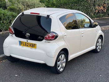 Used Toyota AYGO 2012 for sale - 79761792: Photo