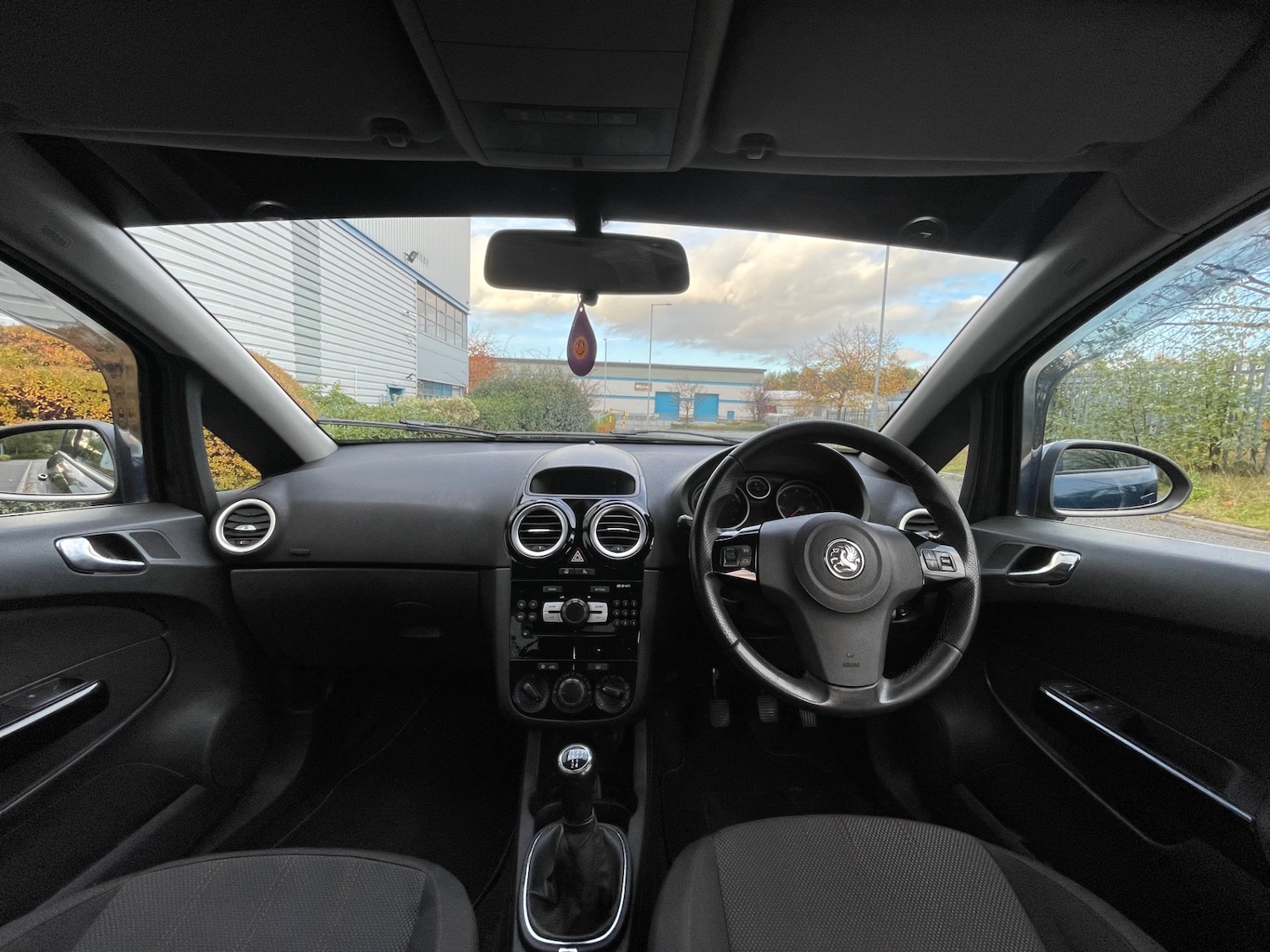 Used Vauxhall Corsa 2011 for sale - 76445115: Photo 11