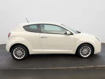 Used Alfa Romeo MiTo 2015 for sale - 77014995: Photo