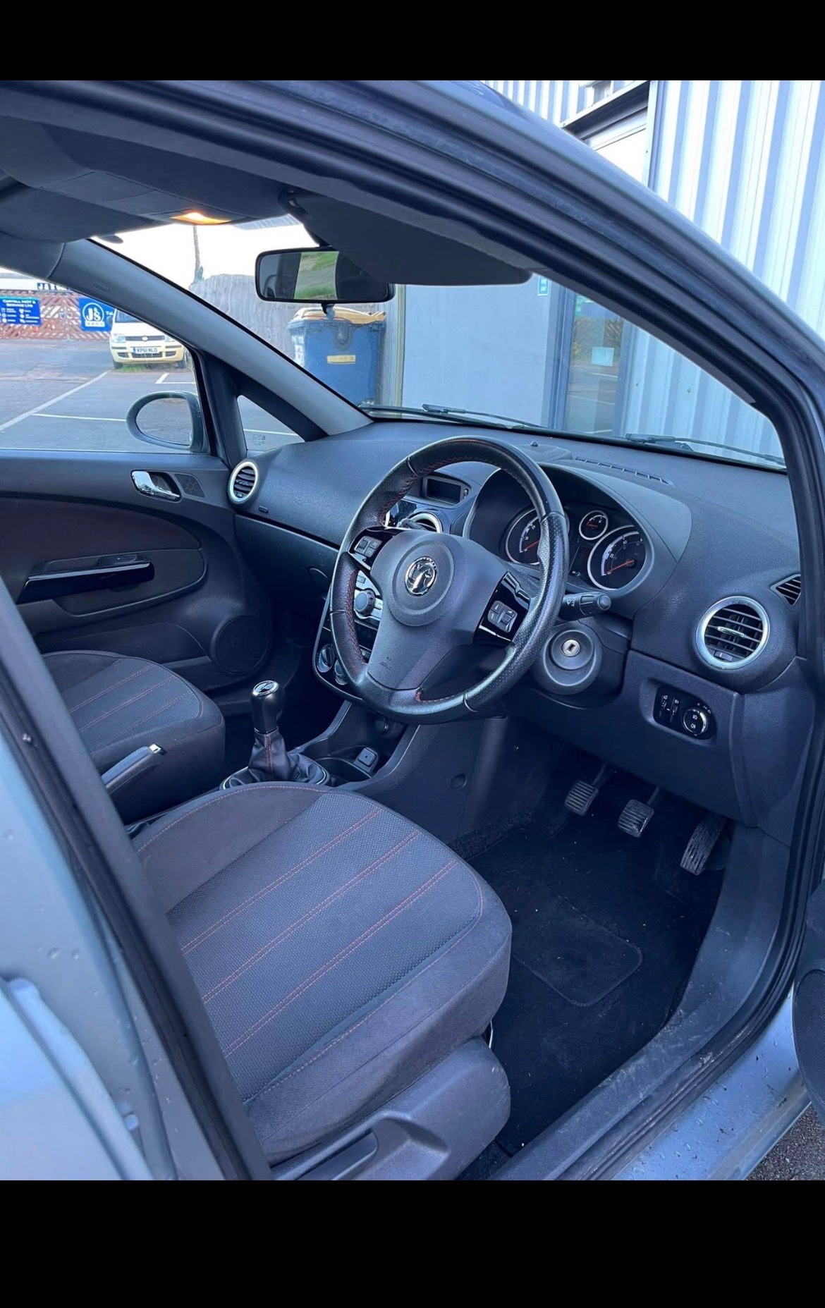 Used Vauxhall Corsa 2012 for sale - 77736282: Photo 5