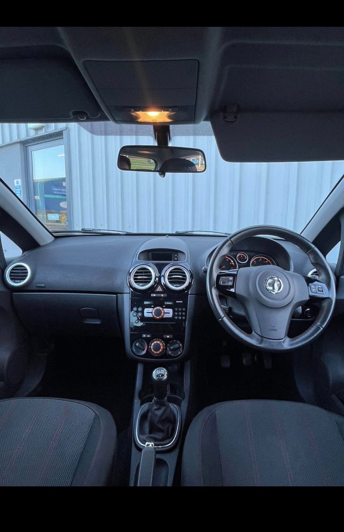 Used Vauxhall Corsa 2012 for sale - 77736282: Photo 7