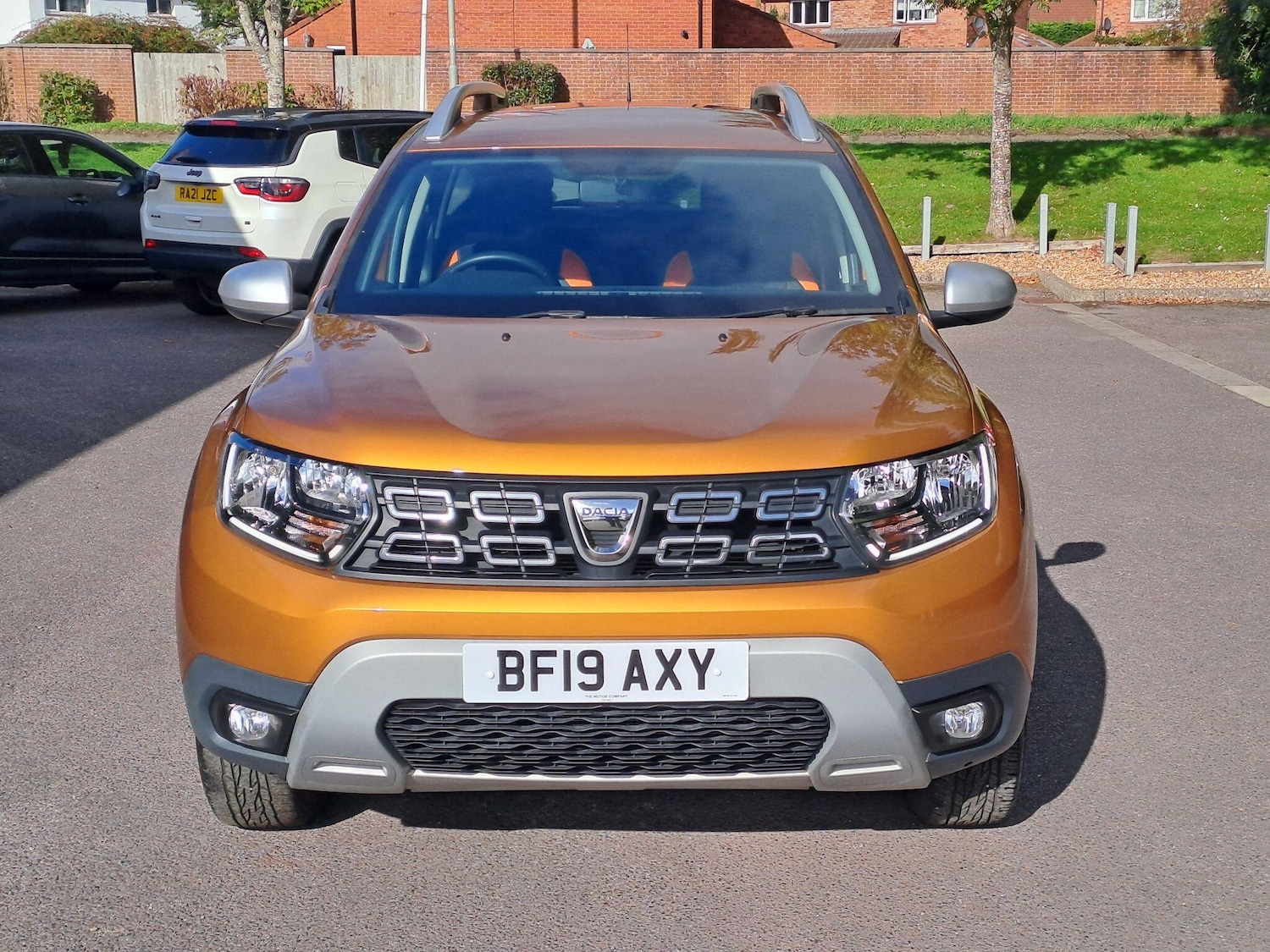 Used Dacia Duster 2019 for sale - 76398553: Photo 2