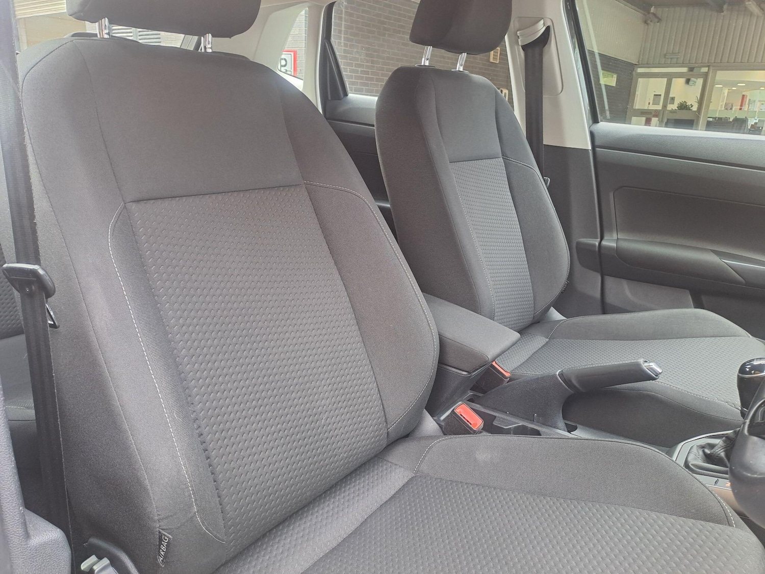 Used Volkswagen Polo 2018 for sale - 76457647: Photo 21