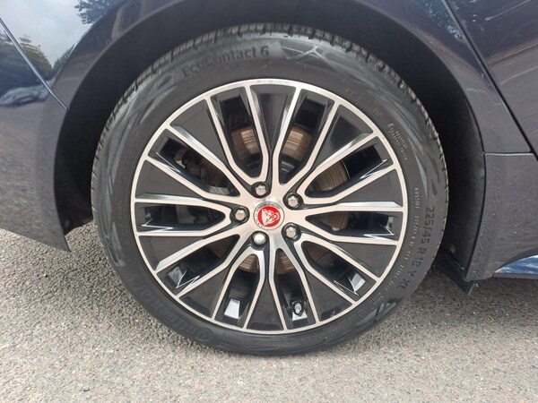 Used Jaguar XE 2019 for sale - 75728662: Photo 12