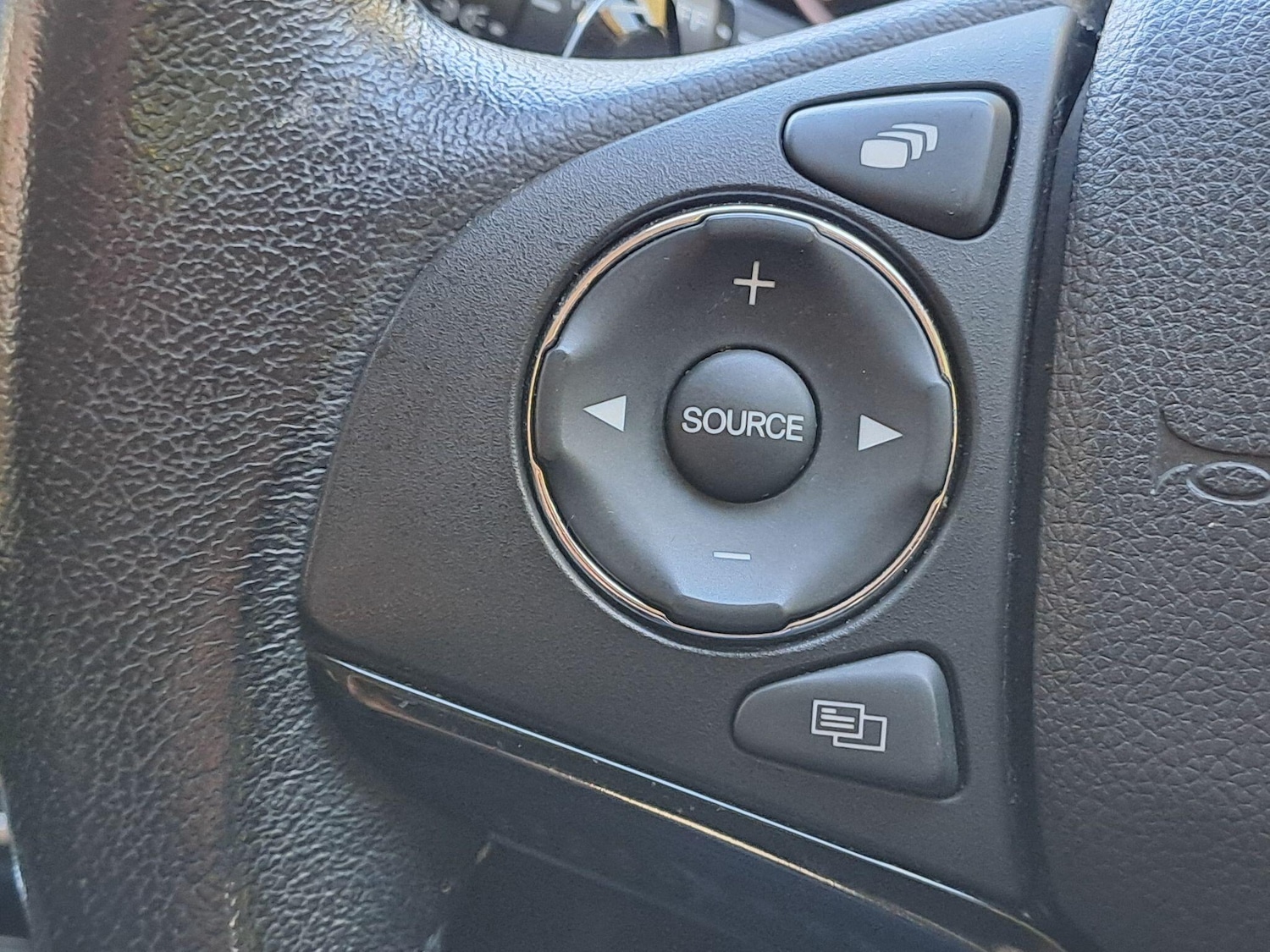 Used Honda HR-V 2018 for sale - 76306439: Photo 25