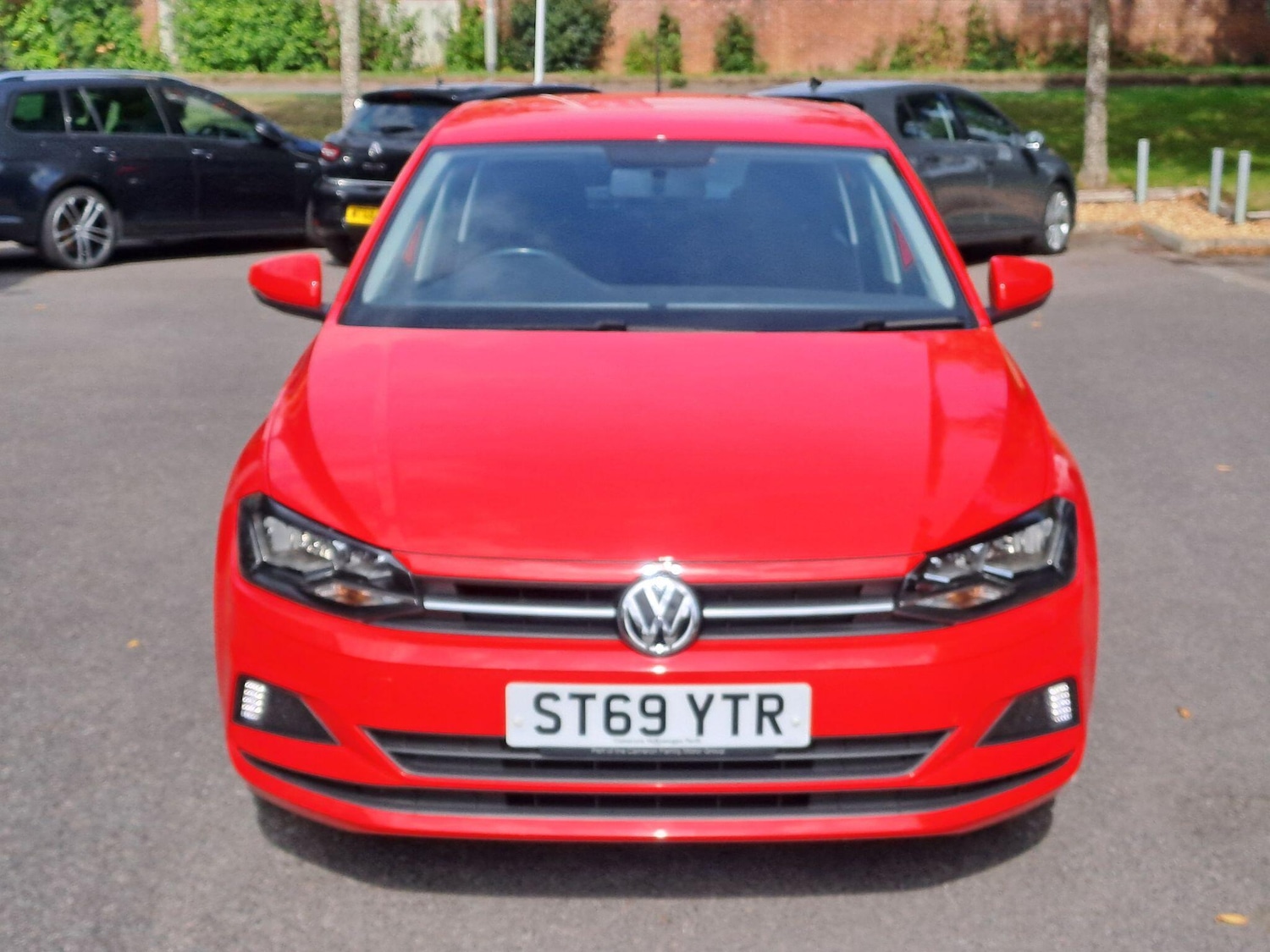 Used Volkswagen Polo 2020 for sale - 76175154: Photo 2